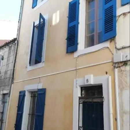 Apartment Sur L Ile De Martigues, La Venise Provencale Martigues