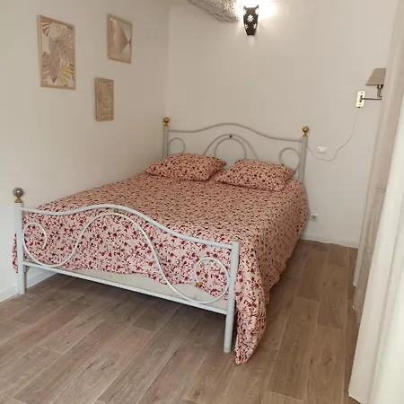Sur L Ile De Martigues, La Venise Provencale
